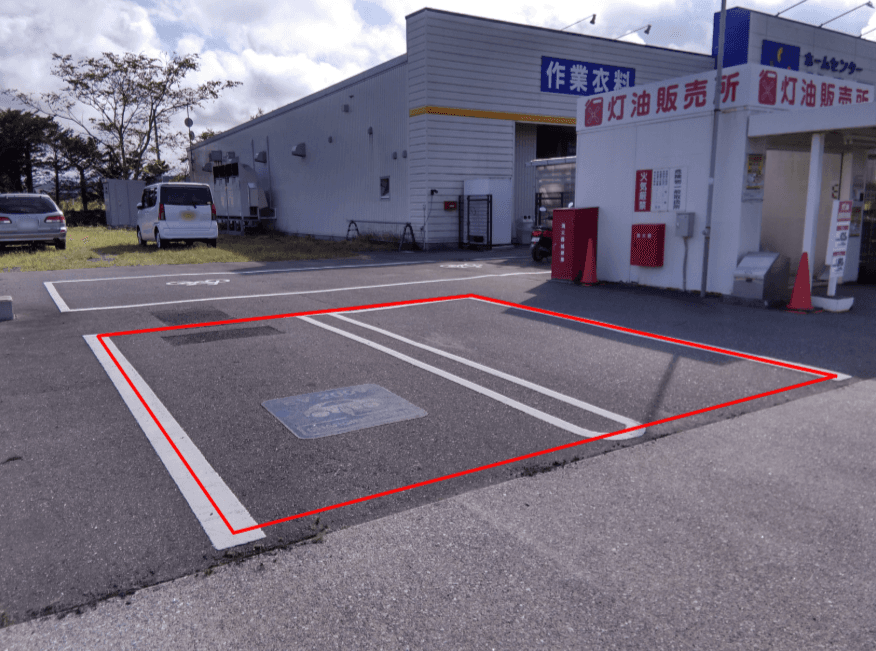 屋外駐車場 キッチンカーの出店に最適なホームセンター内駐車場の屋外イベントスペース