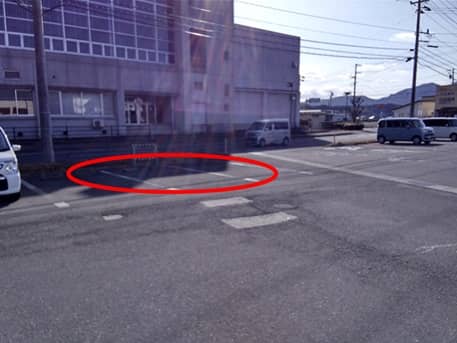 屋外駐車場(東側) キッチンカーの出店に最適なホームセンター内駐車場の屋外イベントスペース