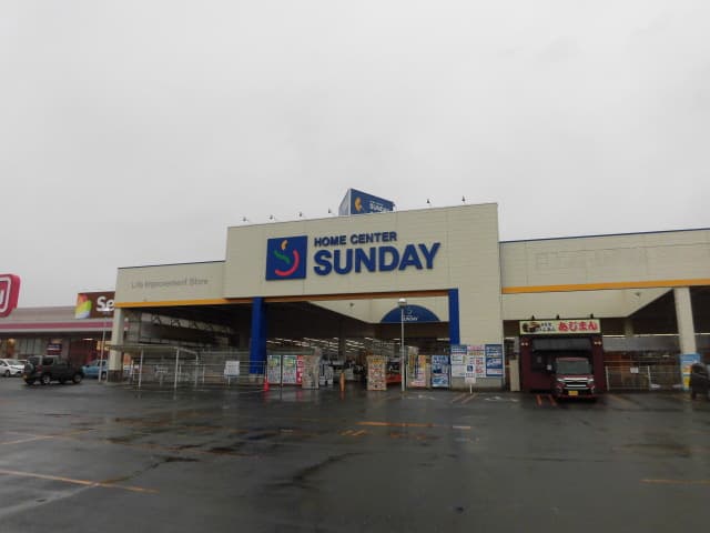 作業衣料売場 食物販やプロモーション等の出店に最適なホームセンター店内のイベントスペース1